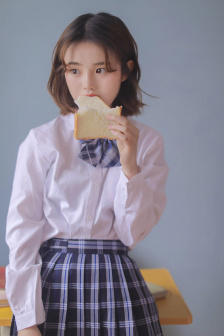 德凯奥特曼免费观看
